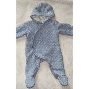 Carter’s newborn light weight snowsuit